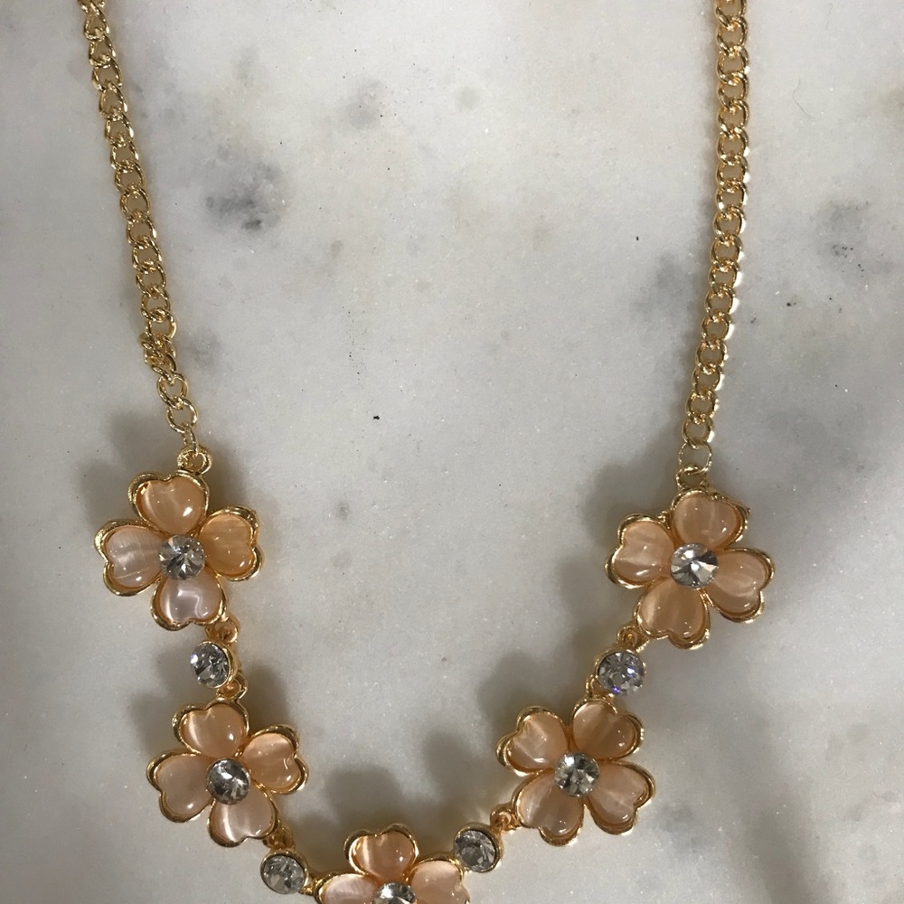 ⭐️Gold Necklace